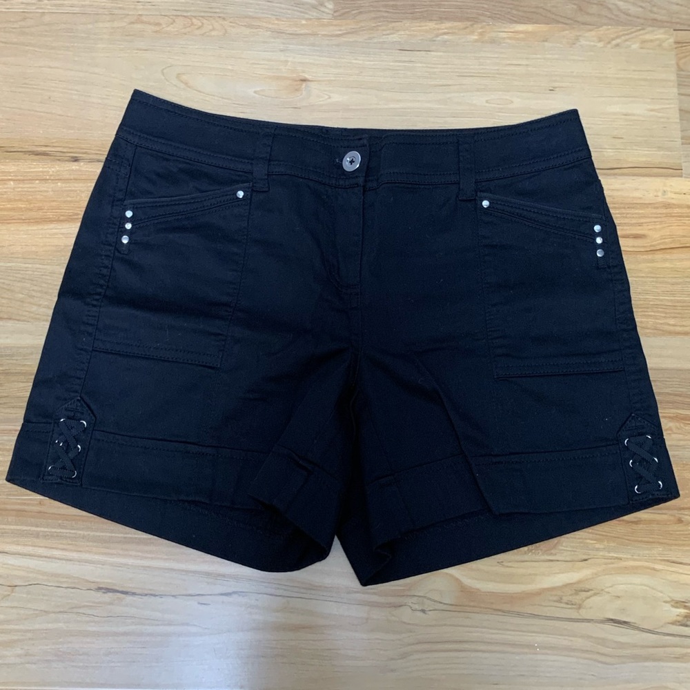 NEW WHBM Black Corset Cuff Shorts Sz 2